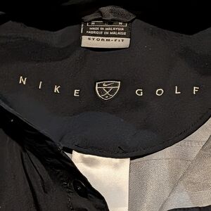 Nike Golf Storm-FIT Unisex Windbreaker Jacket Black Medium Waterproof Windproof